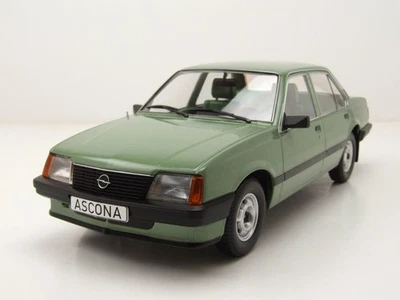 Opel Ascona C 1981 Verde Modellino 1:18 MCG - Immagine 1 di 4