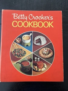 Vintage 1969 Erstdruck Betty Crocker's Kochbuch rot Hardcover mit Mappe - Bild 1 von 22