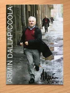 Tarjeta de autógrafo de actor Armin Dallapiccola original PELÍCULA DE TELEVISIÓN FIRMADA 2779 - Imagen 1 de 1