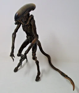 Dog Alien 2014 NECA Alien 3 Loose Action Figure 9" Inch Sci Fi Classic Monster - Picture 1 of 6