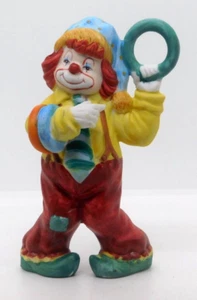 Clown Figure Ceramic Enesco 1986 6 In Tall Red Pants Circus Rings Yellow Shirt - Picture 1 of 5