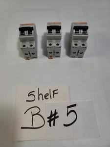 A lot of 3 Merlin Gerin D4A 2 Pole Miniature Circuit Breaker 24519 - Picture 1 of 10