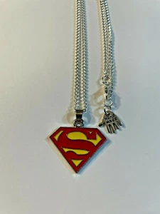 Superman Medallion Necklace 18" Silver Plated Chain Gift Box, NEW USA - Picture 1 of 4