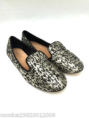 TOPSHOP GOLD FLAT SHOES SLIPPERS SIZE UK6/EUR39/US8.5/AUS6 - Image 1 of 4