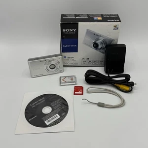 Sony Cyber-Shot DSC-W330 14.1MP Digitalkamera 4x optischer Zoom mit Ladegerät & SD - Bild 1 von 21