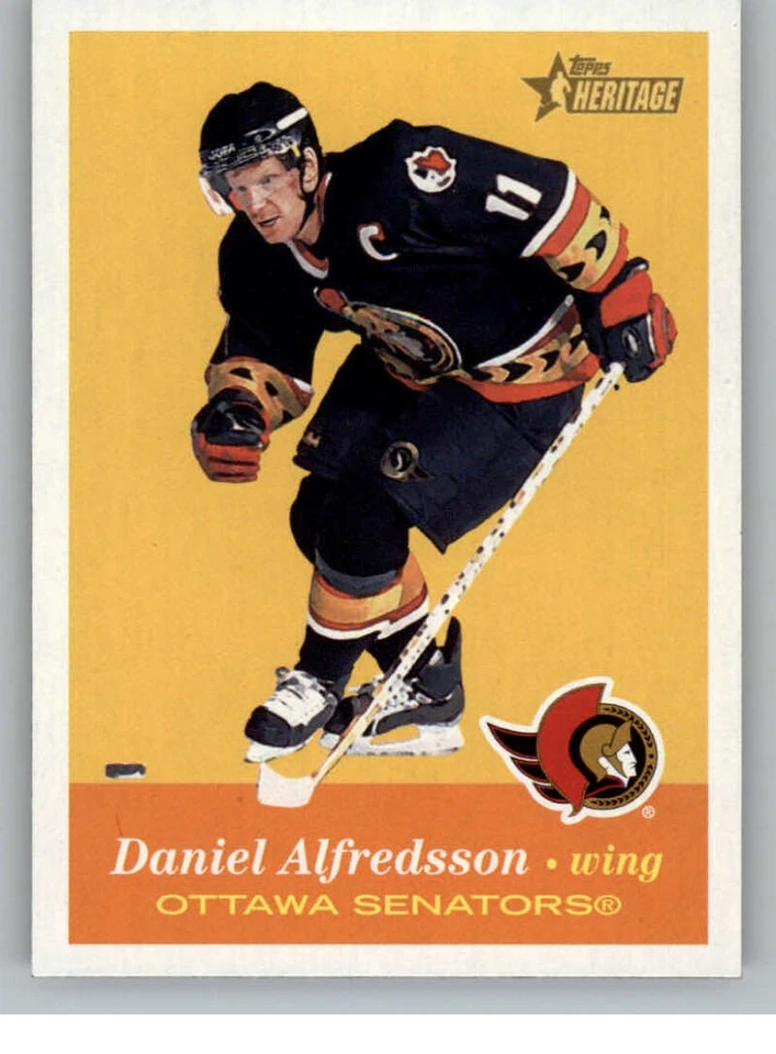 2001-02 Topps Heritage NHL Hockey Cards Pick From List/Complete Your Set - Image 1 of 1