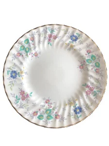 Royal Doulton Pastoral bone china 10 1/2" Dinner Plate - circa 1941-1950 EUC - Picture 1 of 5