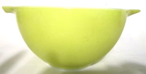 Vintage Yellow Pyrex 441 Cinderella Mixing Bowl 1-1/2 PT 1960's - Picture 1 of 13