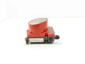 Transmisión de datos óptica Ethernet M12 Leuze DDLS 200/120,1-60-M12 18-30 V - Imagen 1 de 10