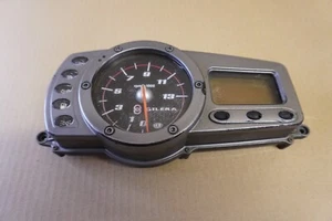 GILERA RUNNER SP 50 BJ 2007 Piaggio Uhrensatz Tacho Tacho BESCHÄDIGT - Bild 1 von 11