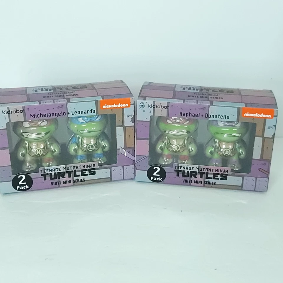 Kidrobot TMNT Raphael Donatello Leonardo Michaelangelo Set of 4 - Con