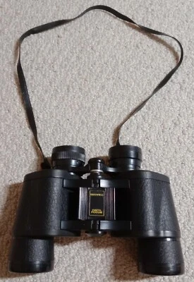 Vtg Bushnell Insta Focus 7 X 35 Binoculars 420 FT AT 1000 Yds 23 - Image 1 of 4