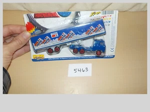 Golden Wheels Druckguss Metall Pepsi Trucker mit abnehmbarem Europa Traktor #02278B  - Bild 1 von 3