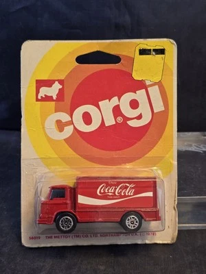 VINTAGE CORGI COCA COLA DELIVERY TRUCK ON CARD 56019 Mettoy 1978 - Image 1 of 4