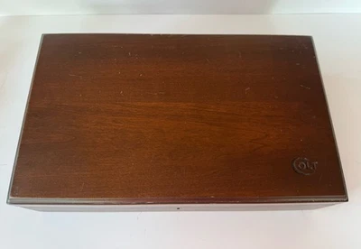 Colt Wood Presentation Case Box With Key– Light Blue Interior - Image 1 of 4