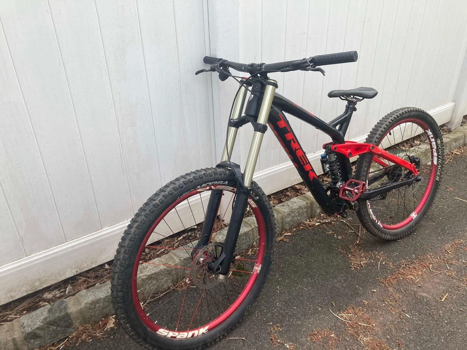 Bicicleta de descenso Trek Session 8 2016 Foto 1 de 1