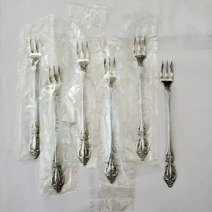 NEW Oneida RAPHAEL Deluxe USA 6 Cocktail Seafood Forks Stainless 6'' - Picture 1 of 4