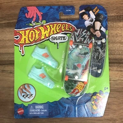 Hot Wheels Skate Fingerboard - T-Rex & Roll - Tony Hawk - HGT60 - New - Image 1 of 2