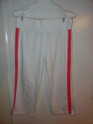 Nike, calça de algodão branca, comprimento do joelho, tamanho M - Imagem 1 de 3