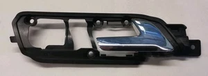 VW Polo 9N3 door handle door opener front inner right 6Q0837174G/H - Picture 1 of 3