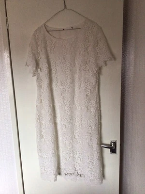 Gok for TU Ivory/Cream Lace Lined Dress Size 22 Short Sleeve Knee Length.vgc. - Image 1 of 4