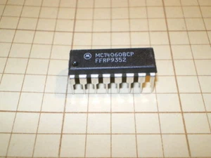 MC14060BCP 14 etapas recuento de transporte de ondulaciones 16 -DIP CD4060B HCF4060B HEF4060B SL4060B - Imagen 1 de 1
