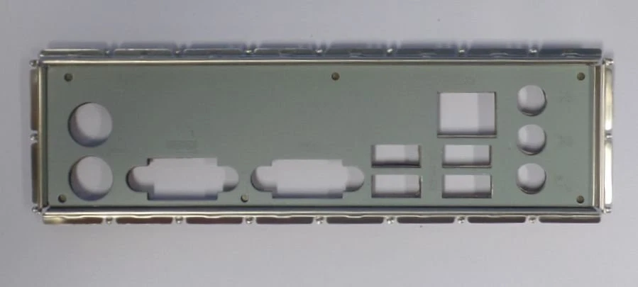 Fujitsu Siemens D2841-A11 GS 2 - Blende - Slotblech - IO Shield   #154162 - Bild 1 von 1