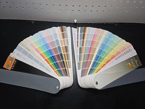 Benjamin Moore Color Preview & Classic Colors Lot Of 2 Charts - Picture 1 of 6