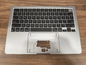 Apple MacBook Air 13 M2 A2681 Oryginalna klawiatura Palmrest Top Case Space Grey - Zdjęcie 1 z 2