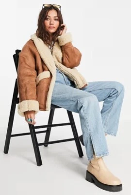 Topshop imitación piel de oveja chaqueta de coche de gran tamaño en color tostado, talla 2 Foto 1 de 4