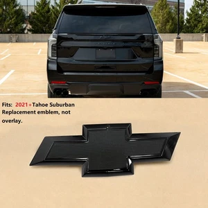 Emblema de pajarita con insignia trasera de puerta trasera 2021-2026 para Tahoe Suburban negro brillante - Imagen 1 de 7