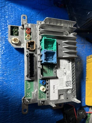 22 23 24 DODGE Ram TRX 1500 RADIO AUDIO MULTI MEDIA RECEIVER 68504644AF 12” 2022 - Image 1 of 4