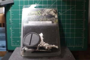 WARMACHINE HORTES - CIRCLE OF ORBOROS - THARN SCHAMANE - 1 METALL MINIATUR - Bild 1 von 2