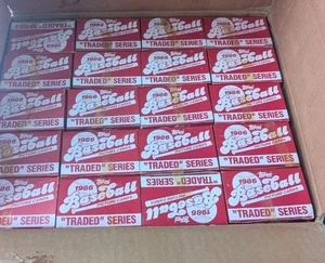 1986 Topps Traded Factory Sealed Set, Barry BONDS + BO RC CLEAN 39+ Years Old - Picture 1 of 4