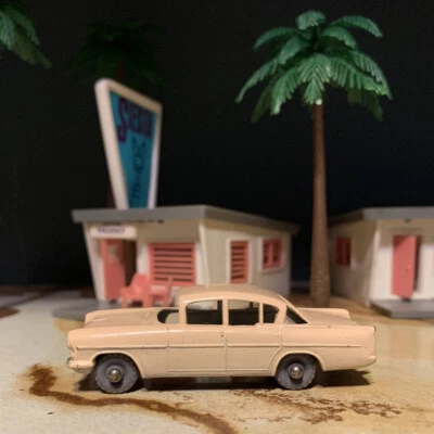 Vintage Matchbox Lesney 22 1958 Vauxhall Cresta Very Rare Near Mint - Image 1 of 4