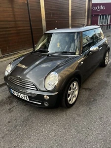 Mini Cooper Park Lane Limited Edition In Excellent Condition - Picture 1 of 24