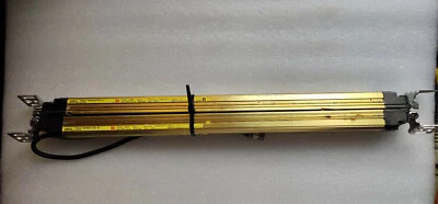 OMRON Safety Light Curtain F3SJ-A0455P20-L And F3SJ-A0455P20-D - Image 1 of 4