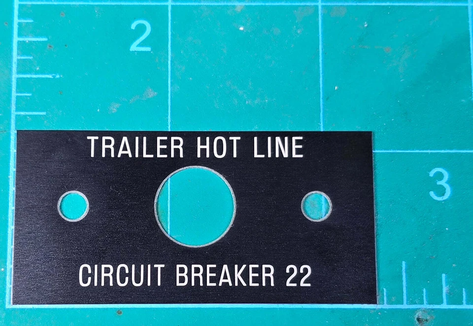 Kenworth Trailer Hot Line Circuit Breaker 22 Plate - Image 1 of 1