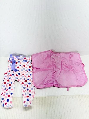 Pijama mameluco para dormir American Girl Bitty Baby con puntos coloridos y babero tamaño completo Foto 1 de 4
