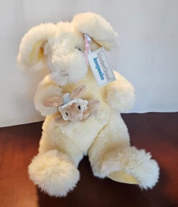 Vintage 1988 Kinder Gund Keepsake Kangaroo w/Rattle Joey Plush - Picture 1 of 19