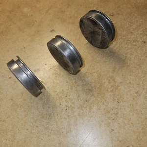 Cleveland Wheel & Brake 062-00700 Piston & Inslutstors LOT OF 3 Dr 1 - Picture 1 of 7