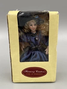 Harmony Creations Dolls Of Distinction Porzellanpuppe ORNAMENT BESCHREIBUNG LESEN - Bild 1 von 6