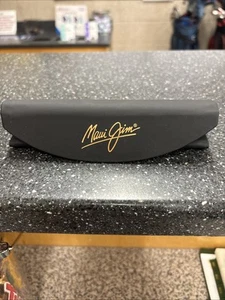 Maui Jim Sonnenbrillenetui schwarz dreifach faltbar dreieckig - Bild 1 von 3