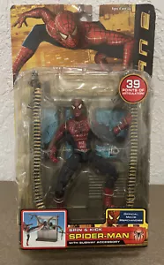 2004 ToyBiz Spider-Man 2 Spin & Kick Spider-Man - Bild 1 von 3