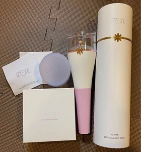 IZ*ONE Official light stick + Sakura case Accessory Pink color IZONE Unused - Picture 1 of 6