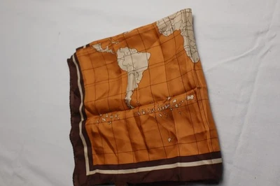 ALVIERO MARTINI I CLASSE SETA SILK SCARF FOULARD ITALY VINTAGE CLASSIC - Immagine 1 di 4
