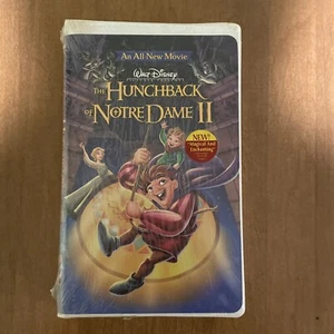 Sealed Disney Pictures The Hunchback Of Notre Dame 2 VHS - Picture 1 of 4
