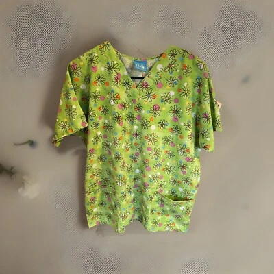 Women’s Scrub HQ Green Bright Spots Flowers Short Sleeve Scrub Top Uniform - Image 1 of 4