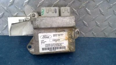 Chasis ECM ABS motor inferior izquierdo compatible con 98-99 Lincoln Continental 186628 Foto 1 de 2
