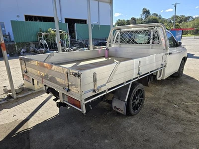 TOYOTA HILUX 09/2015-05/2020 ACCELERATOR PEDAL 2.4L DIESEL 2GD-FTV - image 1 of 4